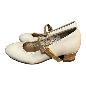 Jellypop MaryJane Cream Leather Dress Shoes Glitter Heels And Strap Size 9